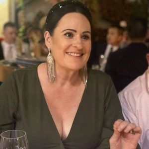 Meet your Posher, Julia